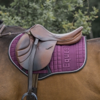 EQUESTRIAN PRO EMBOSSED ZADELDEK CC WINE