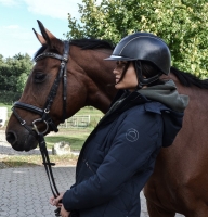 Montar Dicte extralong jacket with slits