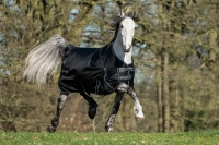 Outdoordeken -Premium- 1680D met teddy voering Outdoordeken -Premium- 1680D met teddy voering